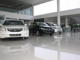 299581_269655229713299_5160496_n