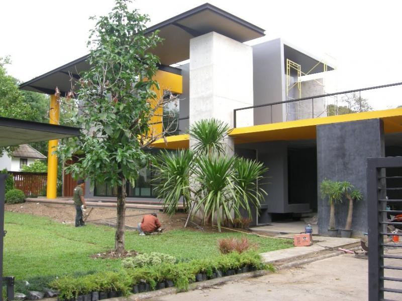 375658_470833996262087_2068522593_n