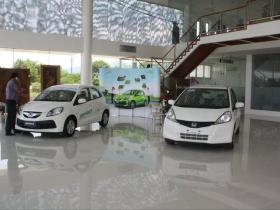 313846_269655259713296_5709215_n